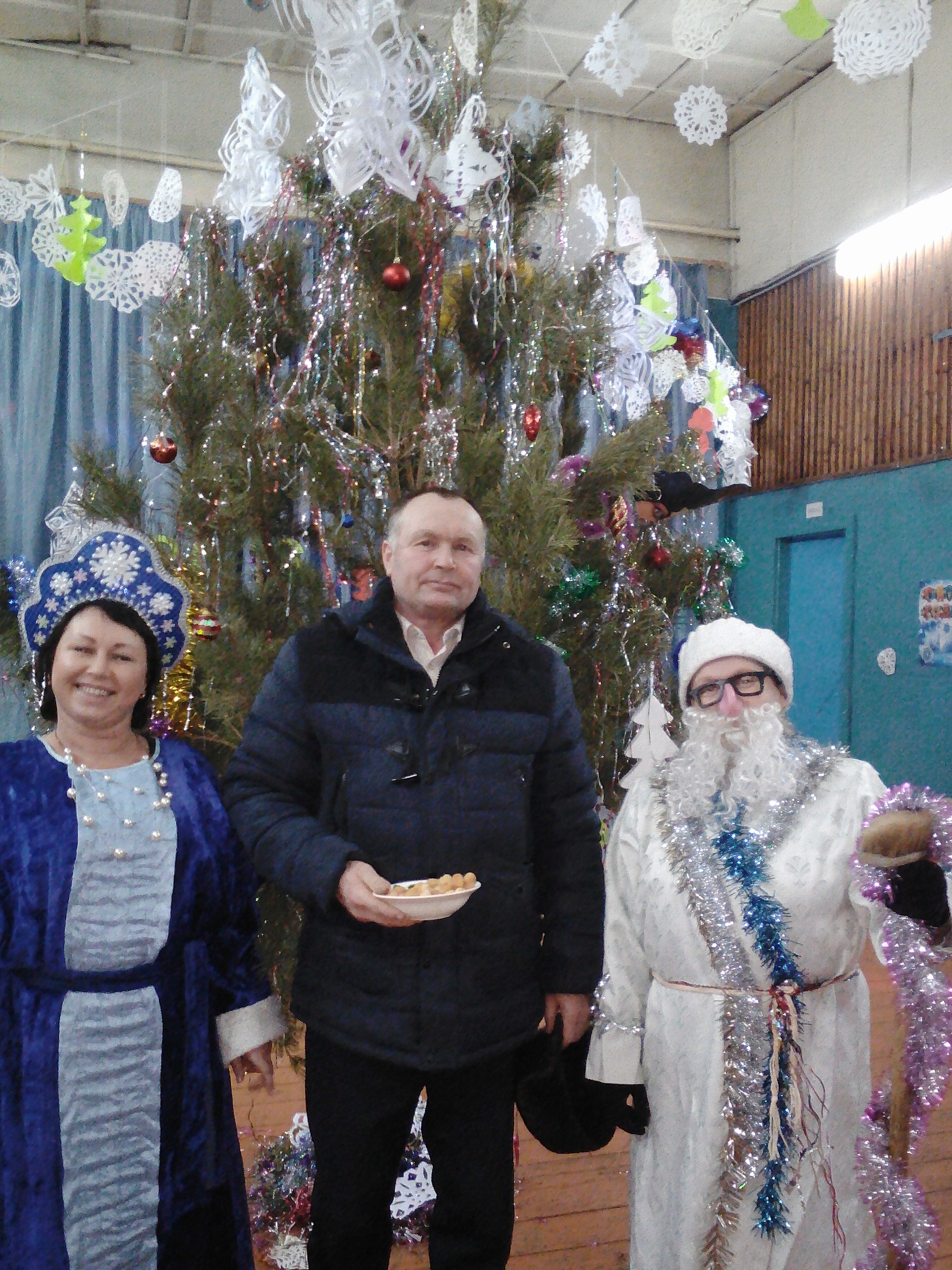 Провели Новый Год В Районе